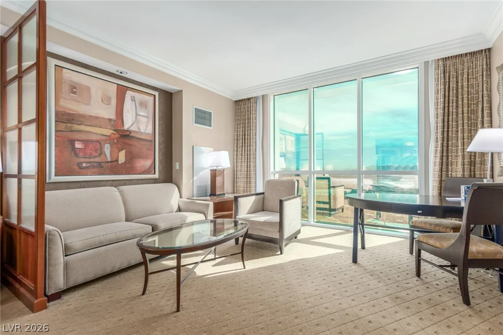 125 Harmon, Las Vegas, NV 89109