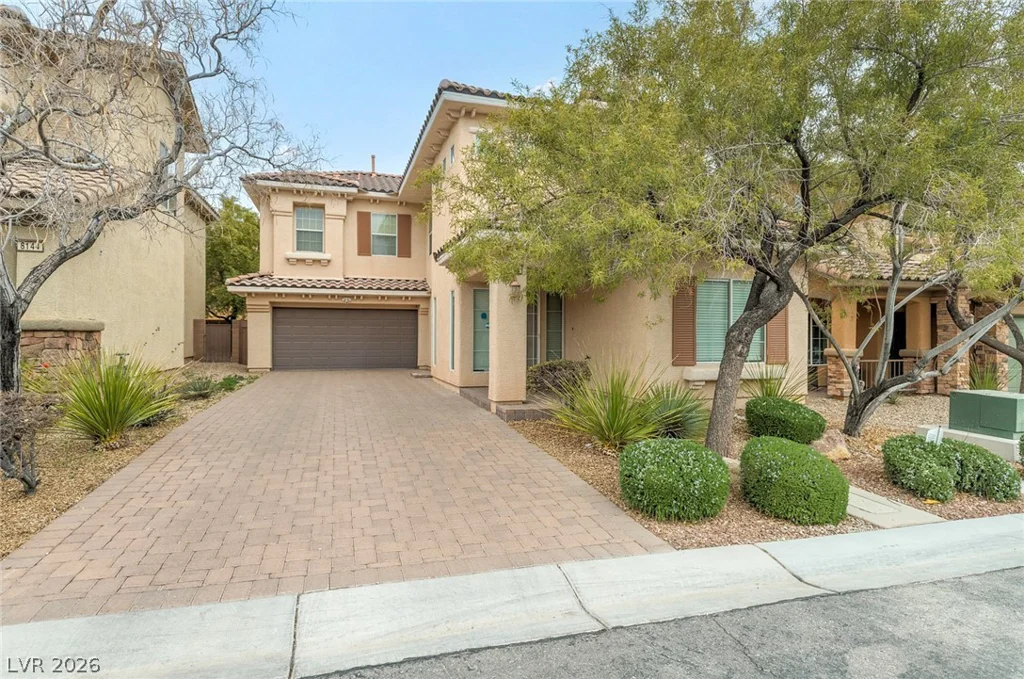 8136 Memory Lake, Las Vegas, NV 89178