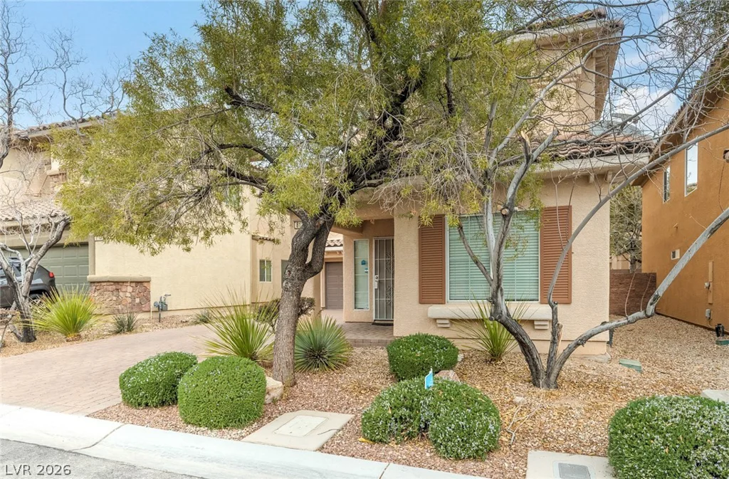 8136 Memory Lake, Las Vegas, NV 89178