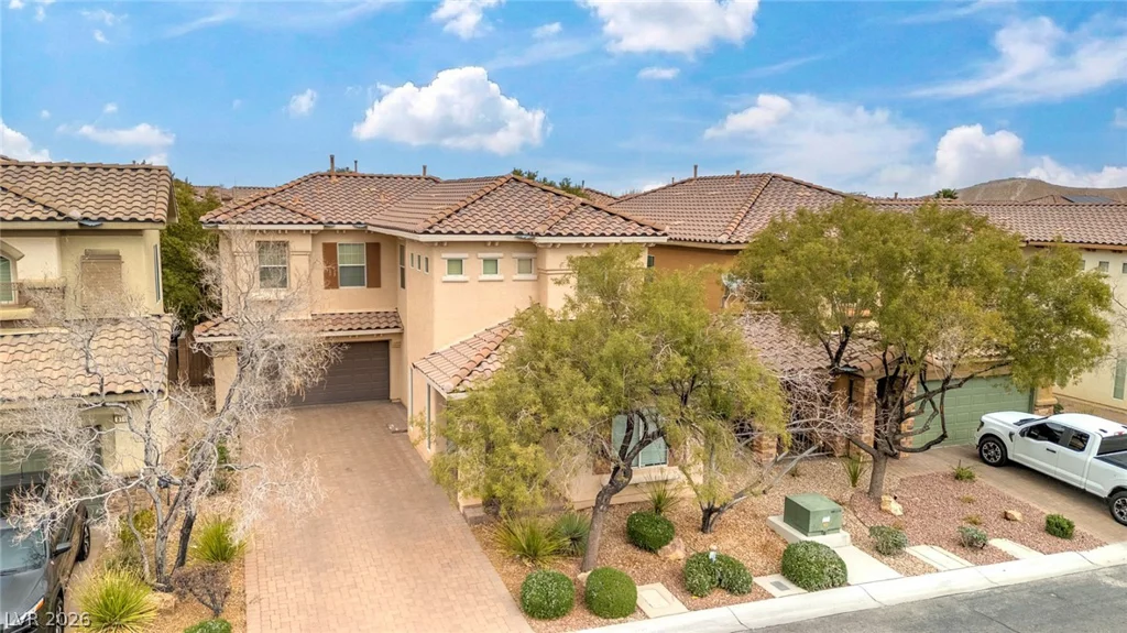 8136 Memory Lake, Las Vegas, NV 89178
