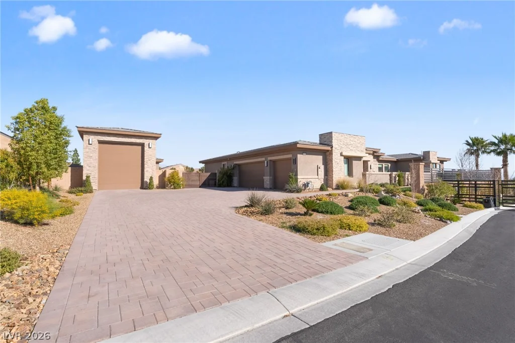 10320 Galena Springs, Las Vegas, NV 89149