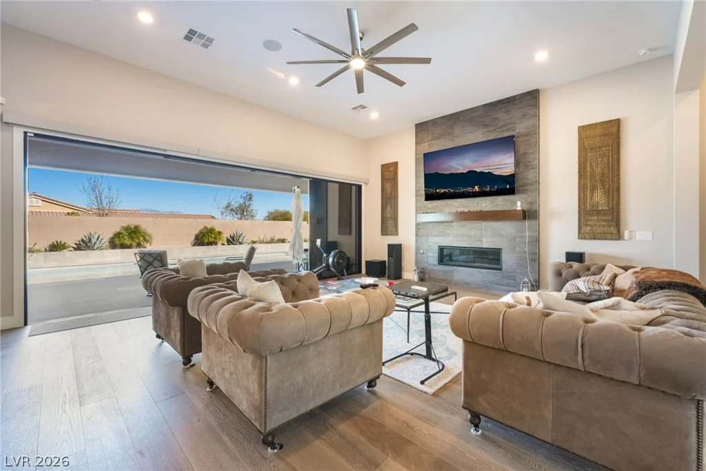 10320 Galena Springs, Las Vegas, NV 89149