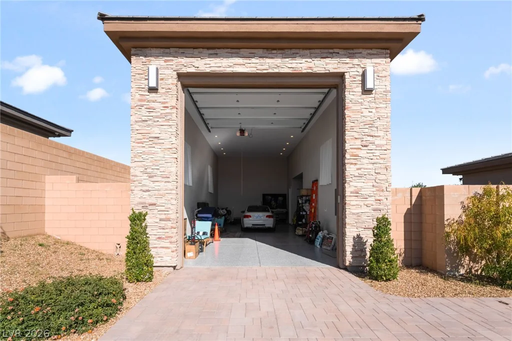 10320 Galena Springs, Las Vegas, NV 89149