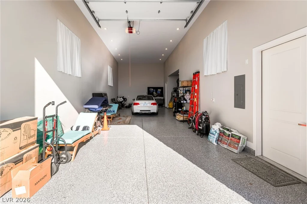 10320 Galena Springs, Las Vegas, NV 89149