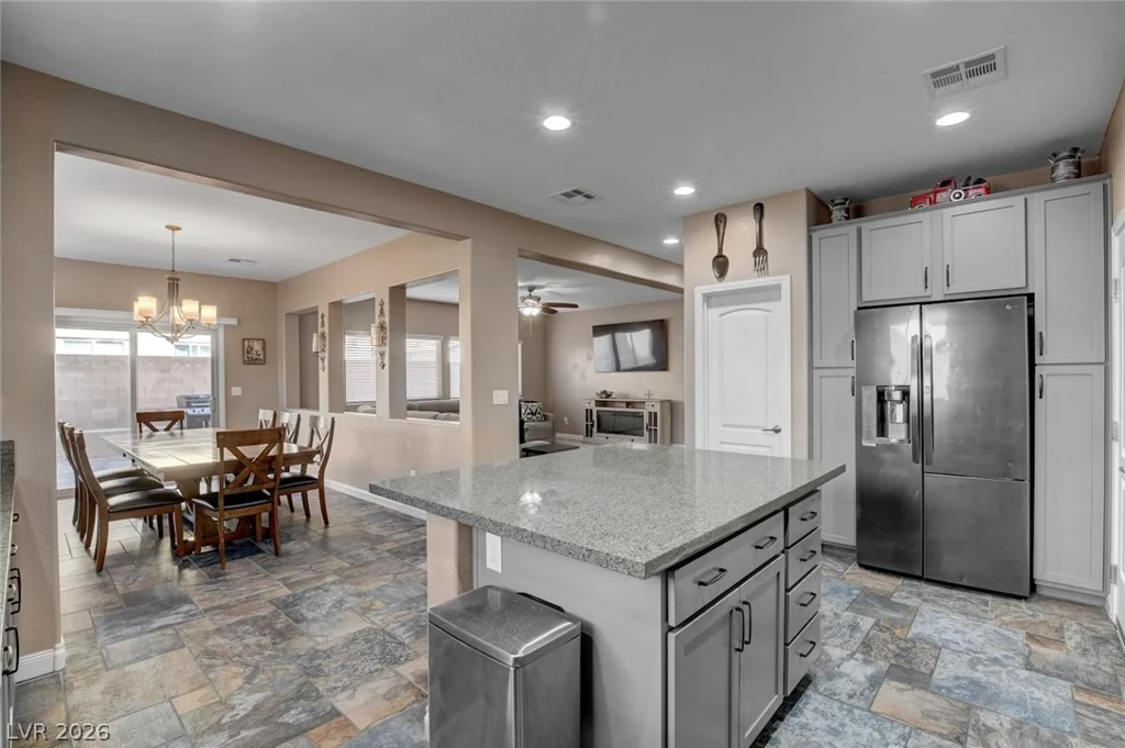 10680 Berkshire Woods, Las Vegas, NV 89166