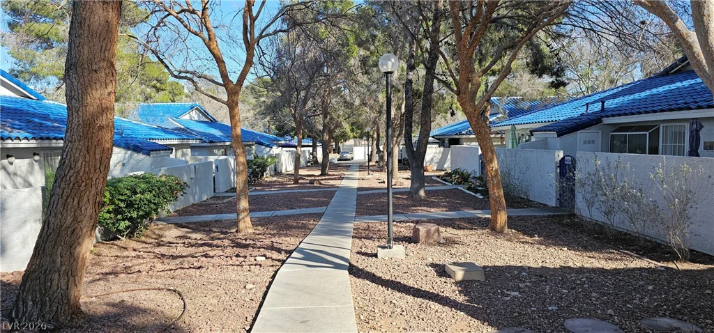 2116 Bavington, Las Vegas, NV 89108