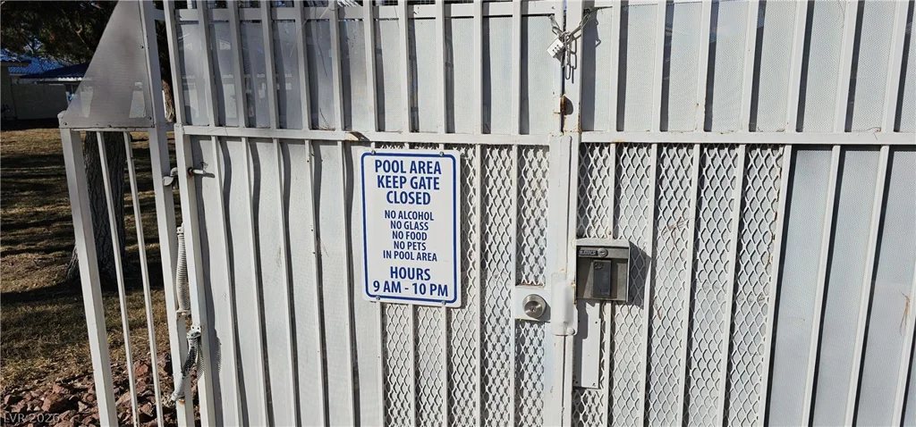 2116 Bavington, Las Vegas, NV 89108