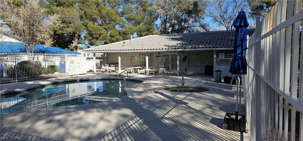 2116 Bavington, Las Vegas, NV 89108