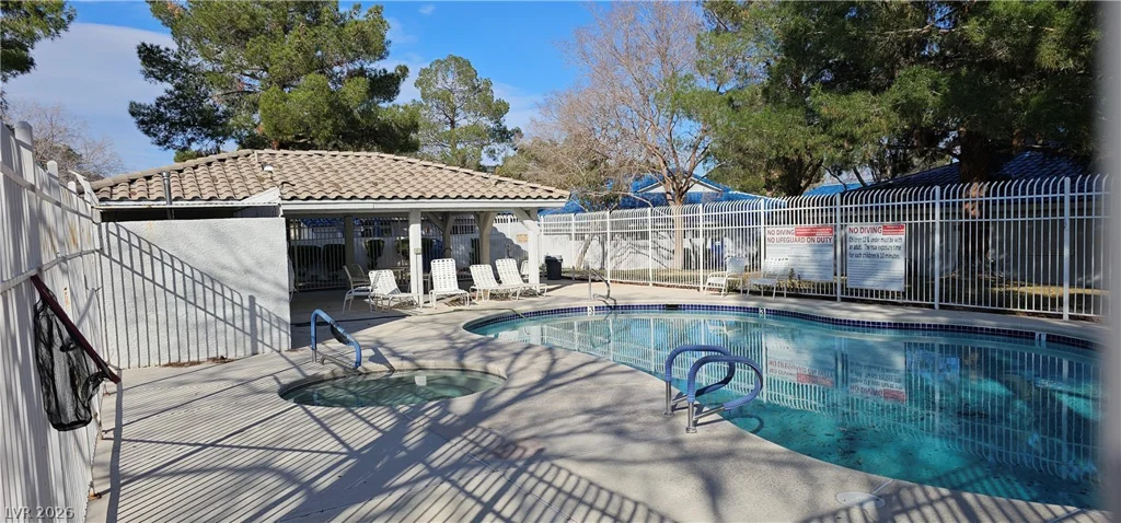 2116 Bavington, Las Vegas, NV 89108