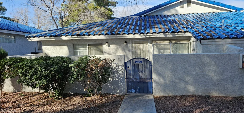 2116 Bavington, Las Vegas, NV 89108