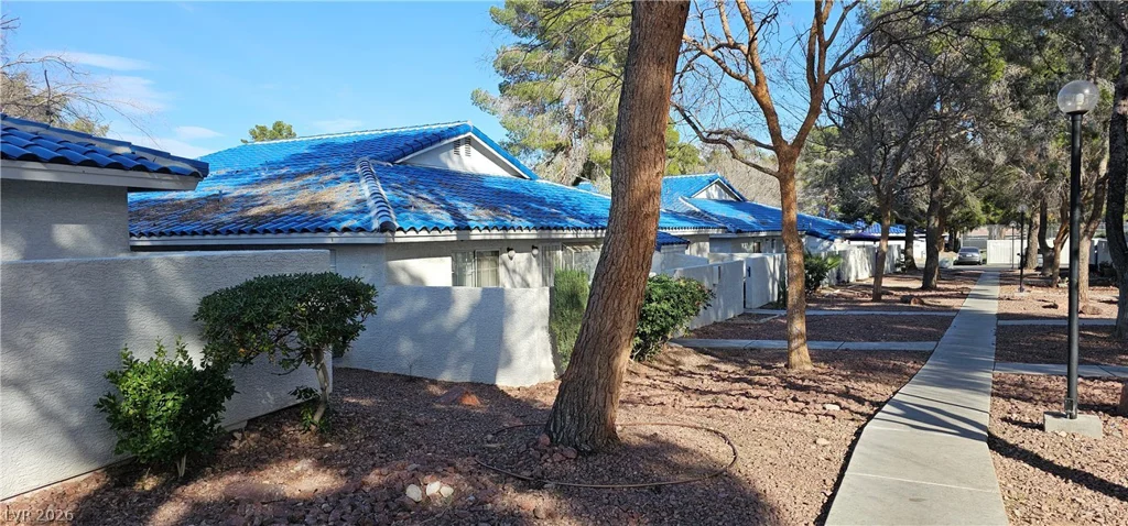 2116 Bavington, Las Vegas, NV 89108