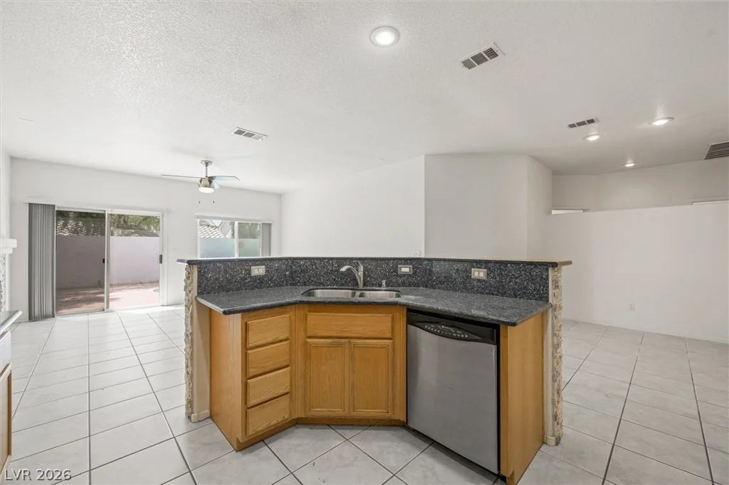 10291 Songsparrow, Las Vegas, NV 89135