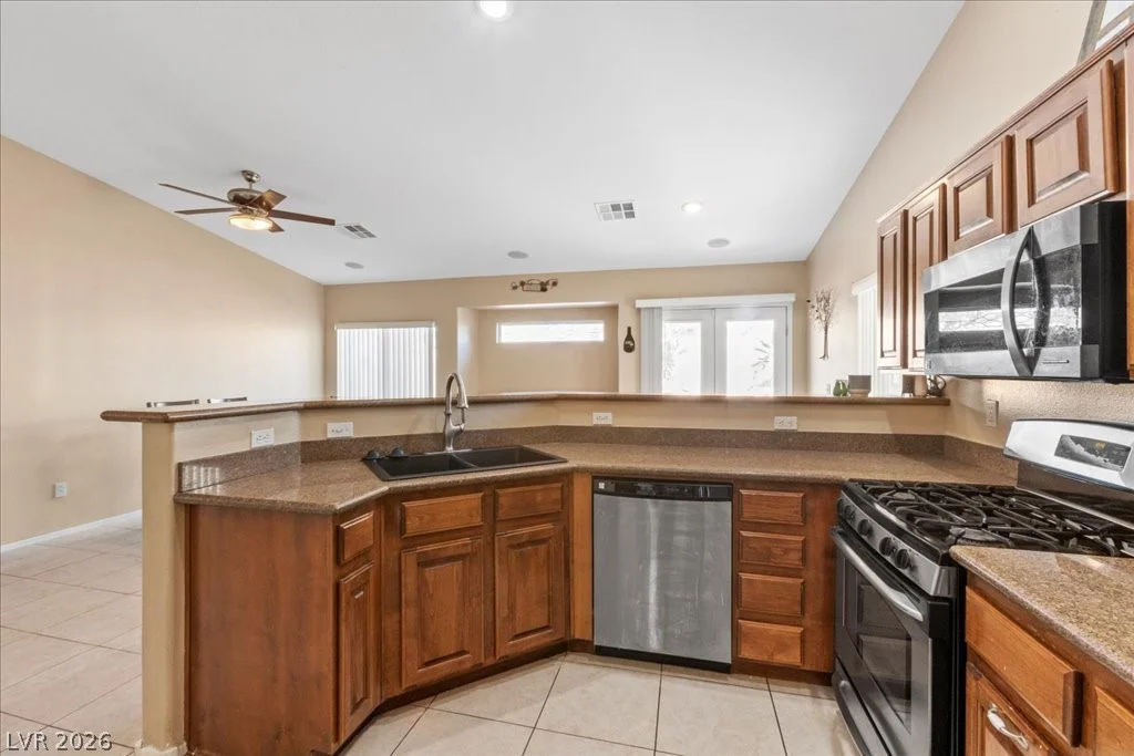 2120 Meadow Green, North Las Vegas, NV 89031