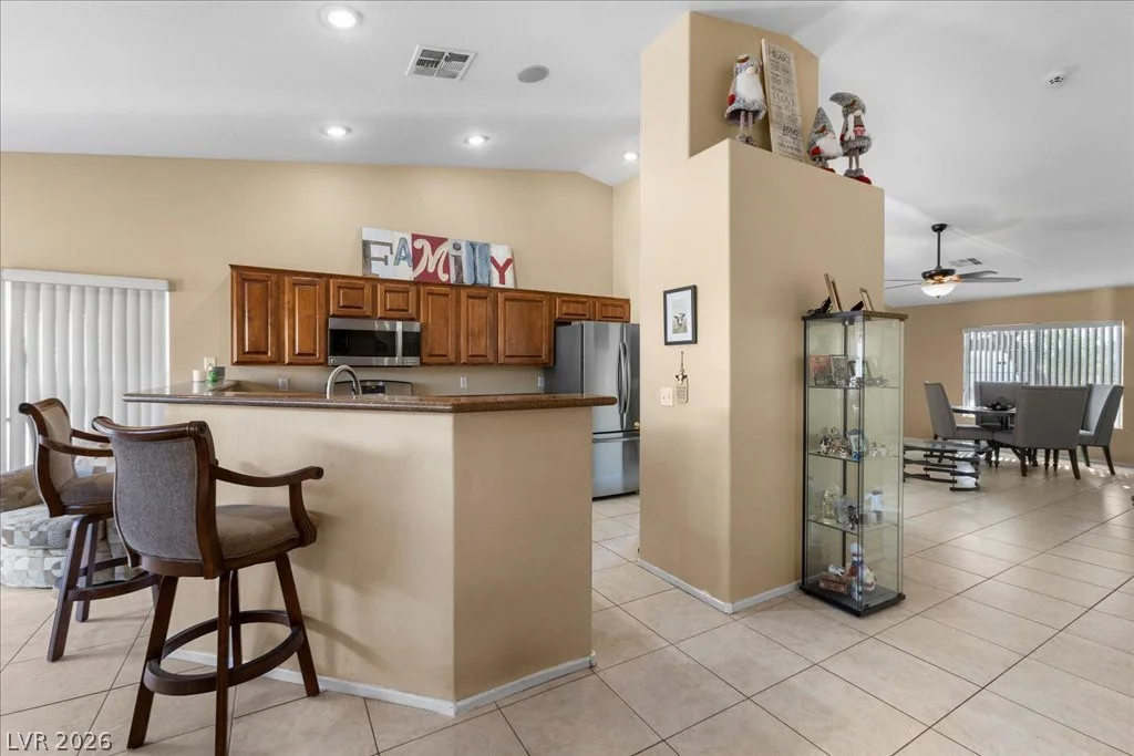 2120 Meadow Green, North Las Vegas, NV 89031