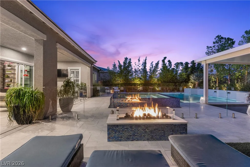 7460 Tucker William, Las Vegas, NV 89149