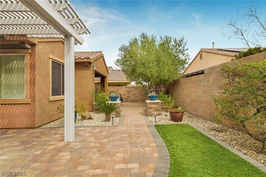 956 Rue Grand Paradis, Henderson, NV 89011