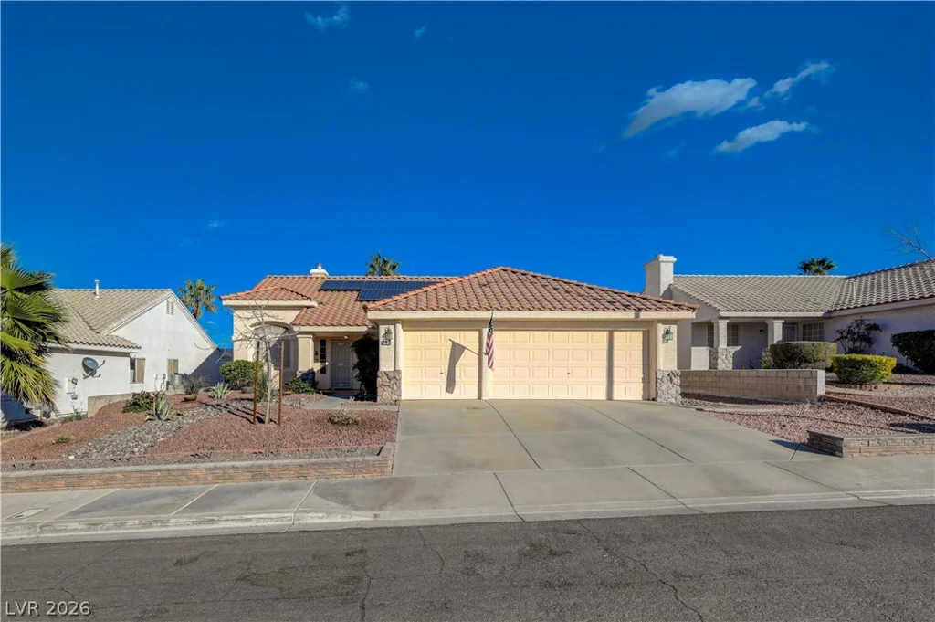 246 Amber Light, Henderson, NV 89074