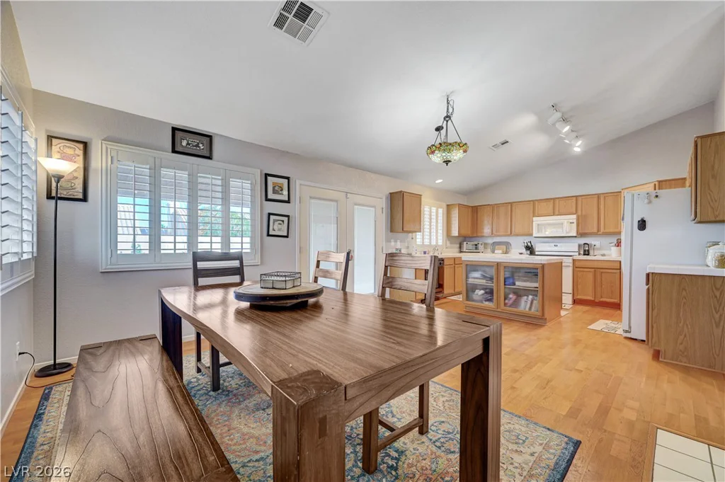 246 Amber Light, Henderson, NV 89074