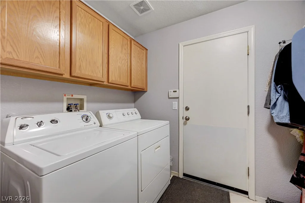 246 Amber Light, Henderson, NV 89074