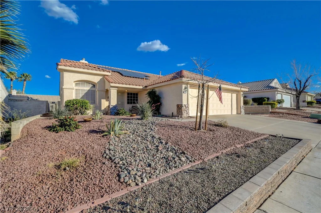 246 Amber Light, Henderson, NV 89074