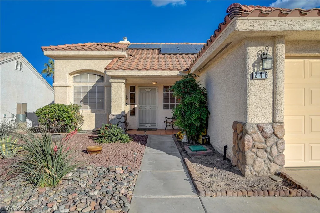 246 Amber Light, Henderson, NV 89074