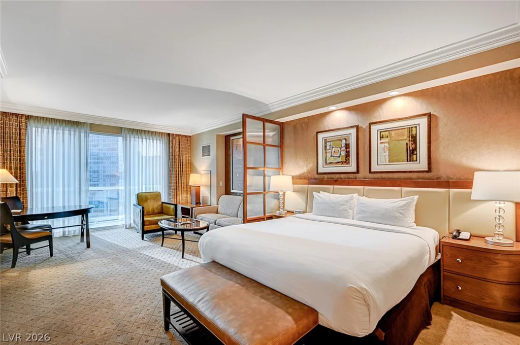 125 Harmon, Las Vegas, NV 89109