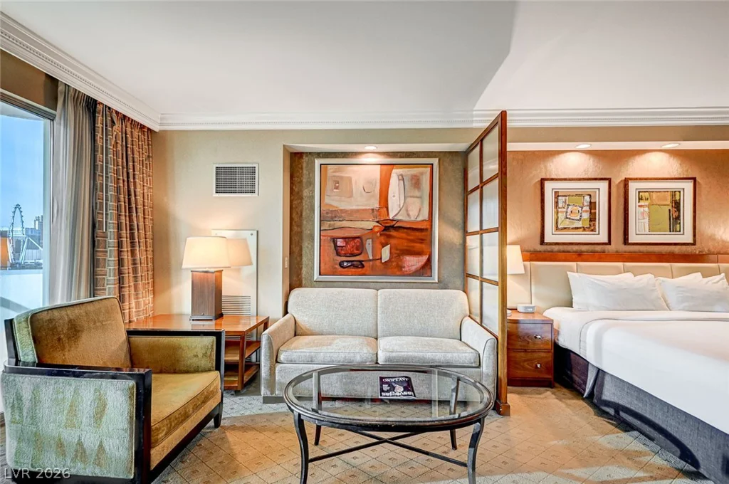 125 Harmon, Las Vegas, NV 89109