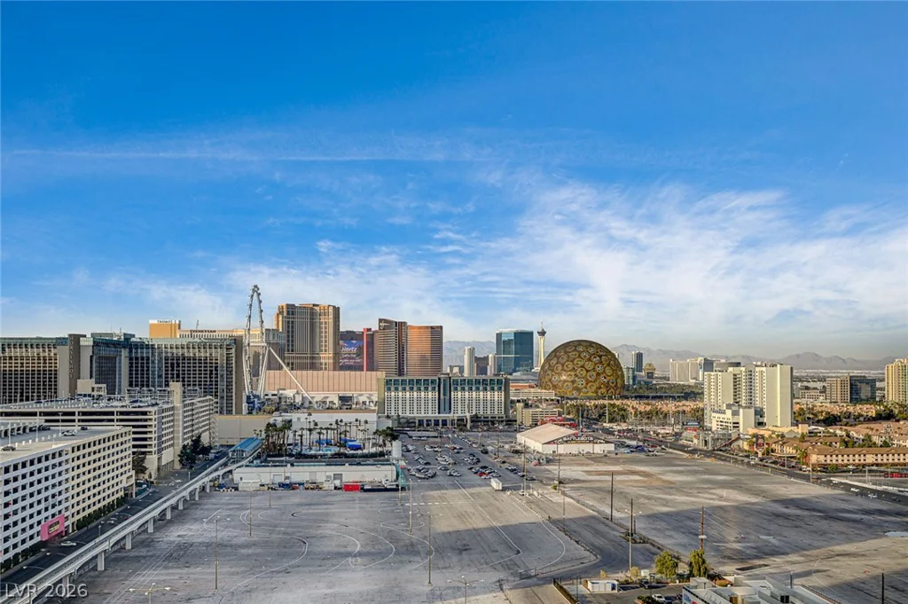 125 Harmon, Las Vegas, NV 89109