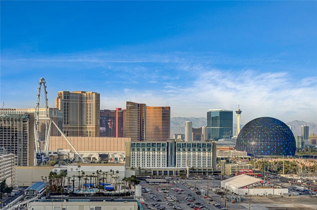 125 Harmon, Las Vegas, NV 89109