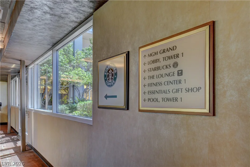 125 Harmon, Las Vegas, NV 89109