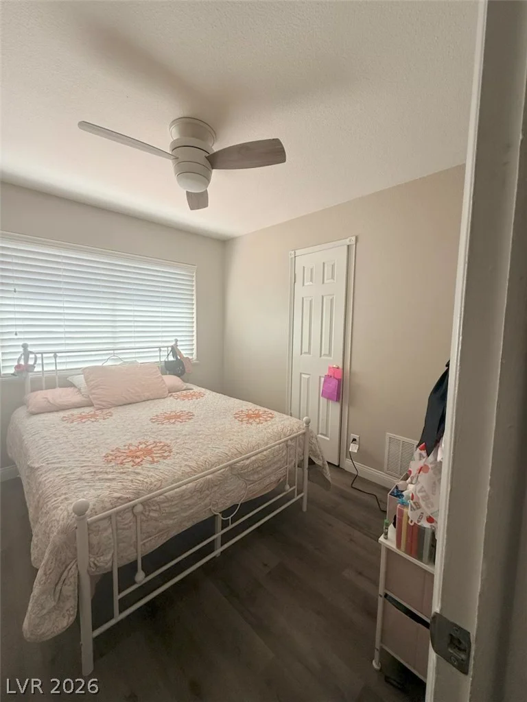 6120 Chelsea, Las Vegas, NV 89107