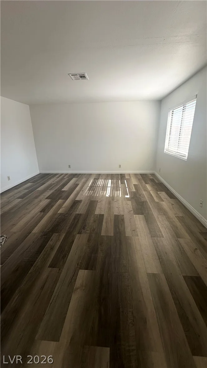 4300 Lamont, Las Vegas, NV 89115