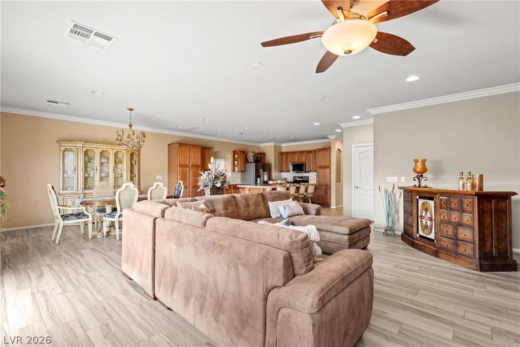 7036 Tidelands Park, Las Vegas, NV 89166