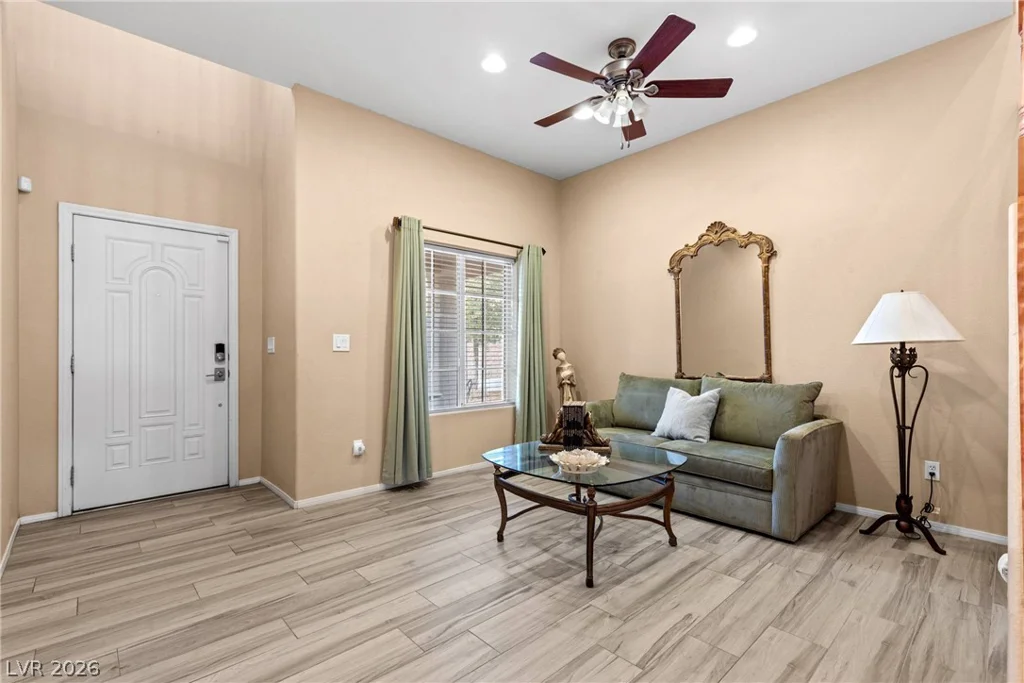 7036 Tidelands Park, Las Vegas, NV 89166