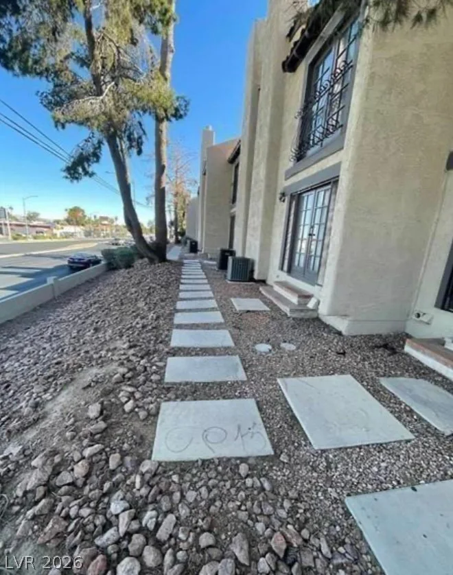 2818 Calle Del Oro, Las Vegas, NV 89120