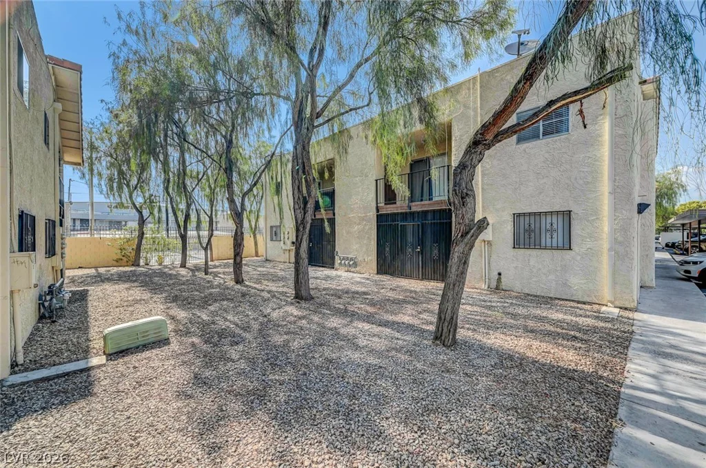 3240 Cameron, Las Vegas, NV 89102
