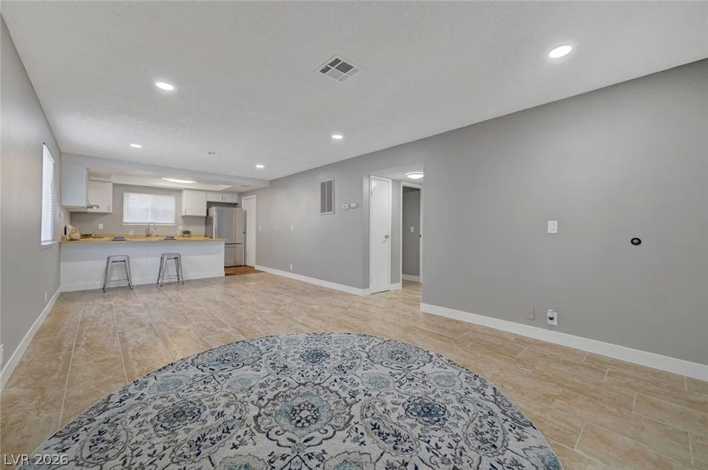 3240 Cameron, Las Vegas, NV 89102