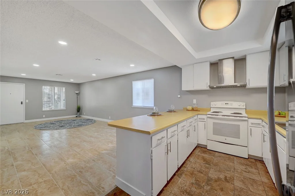 3240 Cameron, Las Vegas, NV 89102