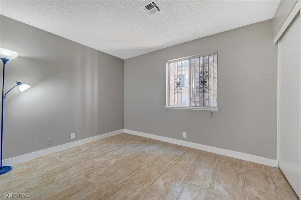 3240 Cameron, Las Vegas, NV 89102