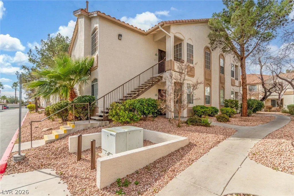 1830 Buffalo, Las Vegas, NV 89128