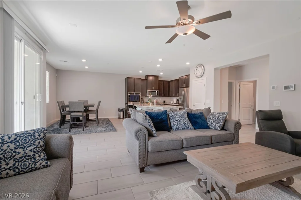 372 Soubrette, Las Vegas, NV 89145