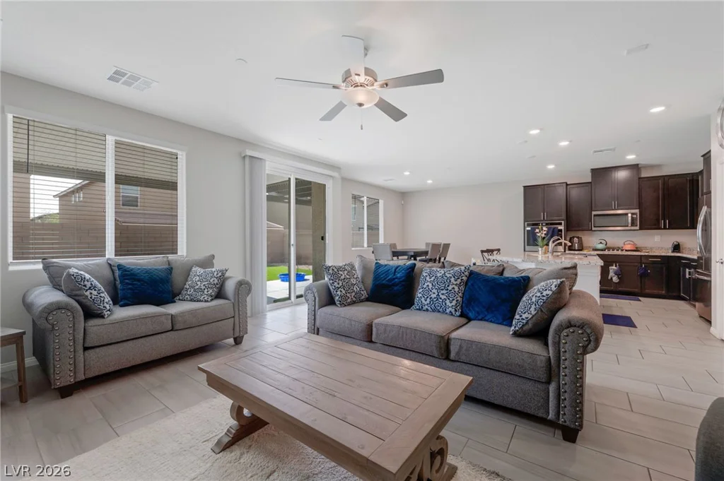 372 Soubrette, Las Vegas, NV 89145