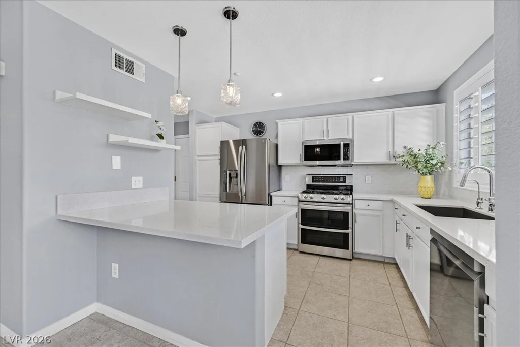 830 Carnegie, Henderson, NV 89052