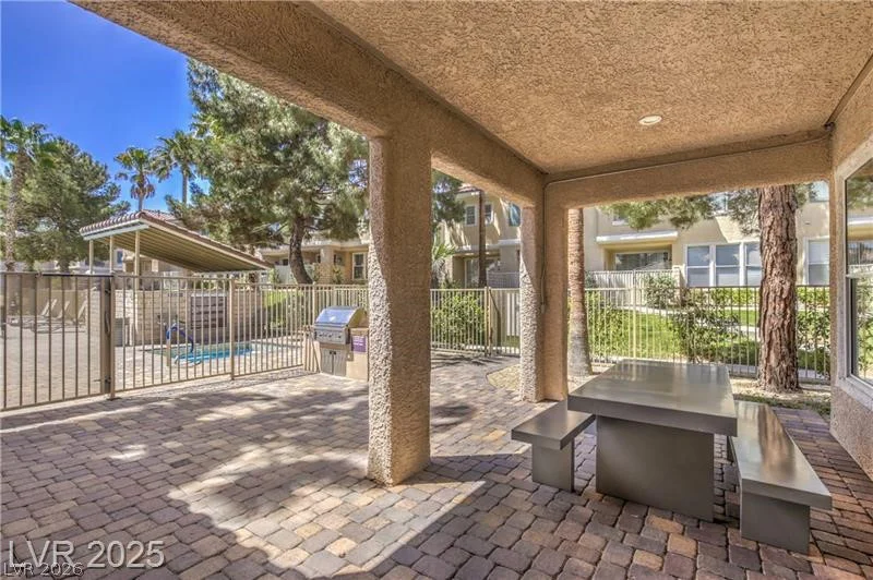 251 Green Valley, Henderson, NV 89012