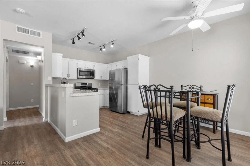 251 Green Valley, Henderson, NV 89012