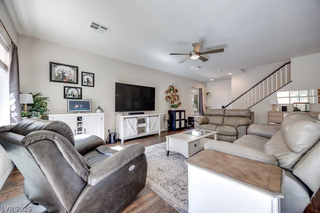 7039 Positano Hill, Las Vegas, NV 89178
