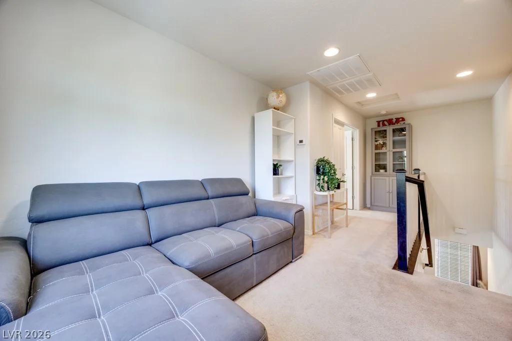 7039 Positano Hill, Las Vegas, NV 89178
