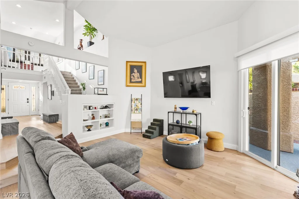 5090 Breakers, Las Vegas, NV 89113