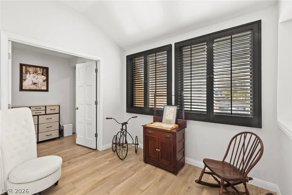 5090 Breakers, Las Vegas, NV 89113