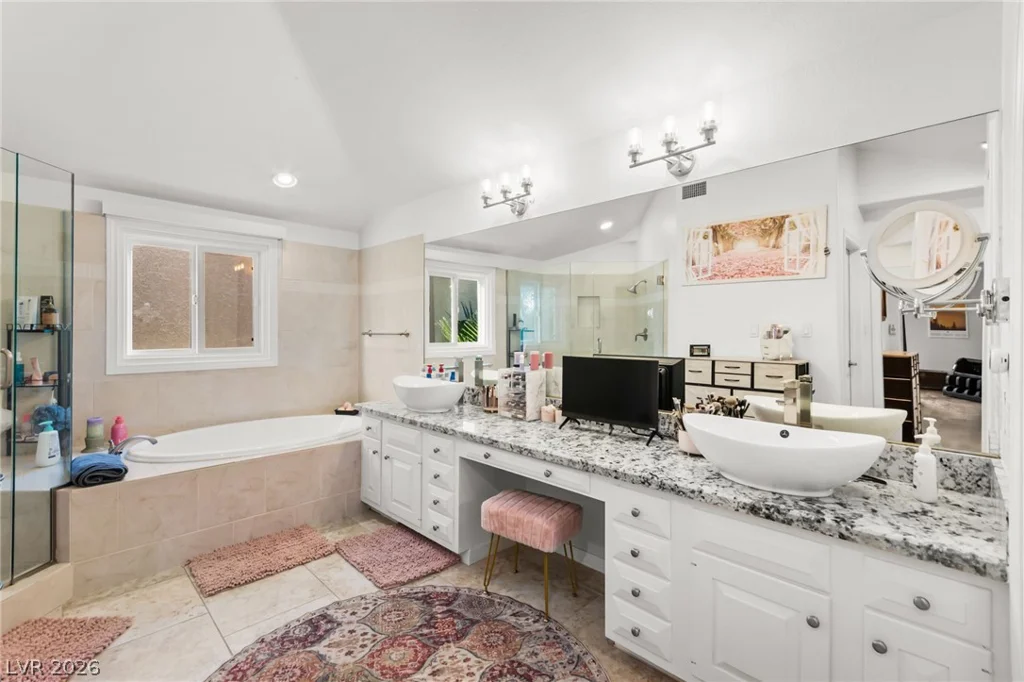 5090 Breakers, Las Vegas, NV 89113
